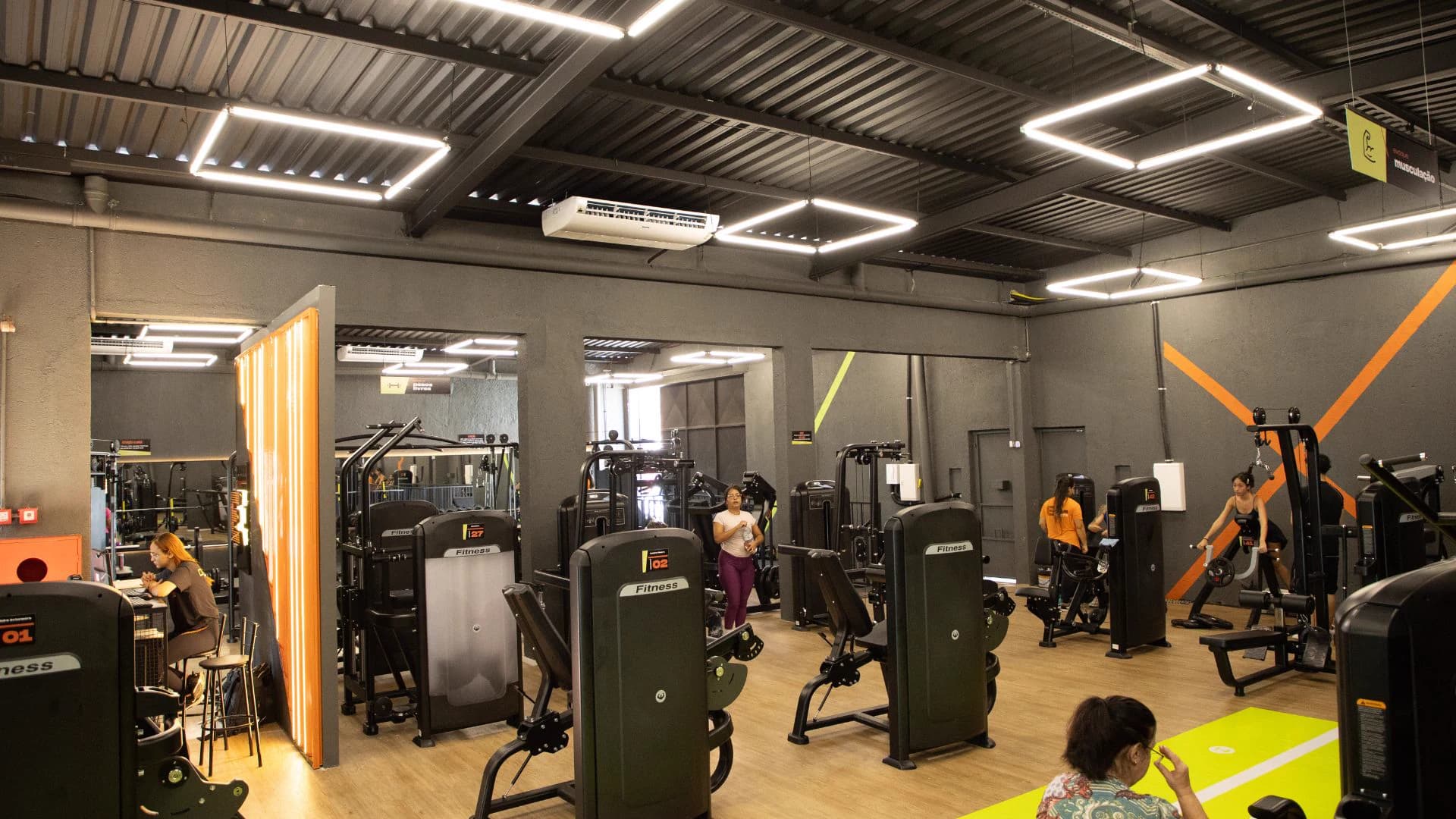 Ambiente interno da Evoque Avenida Americano