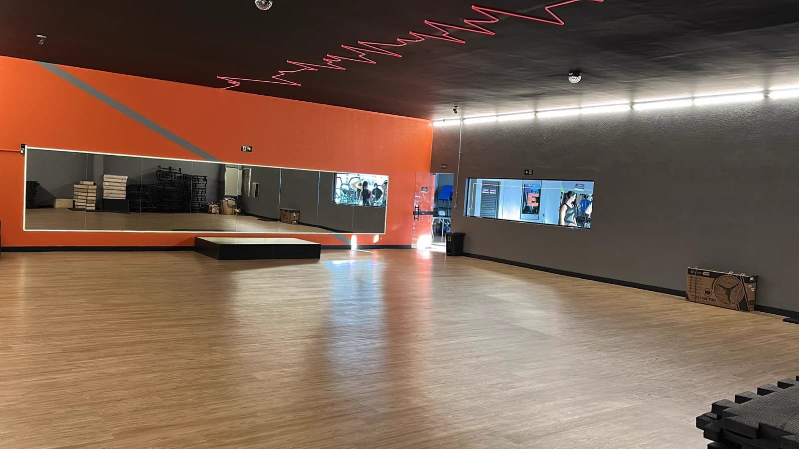 Ambiente interno da Evoque Franca