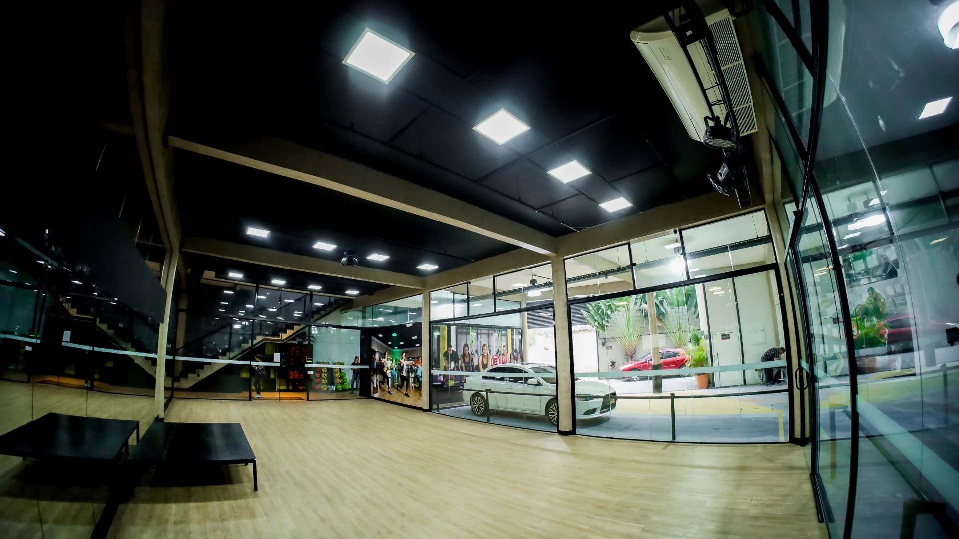 Ambiente interno da Evoque Pereira Barreto