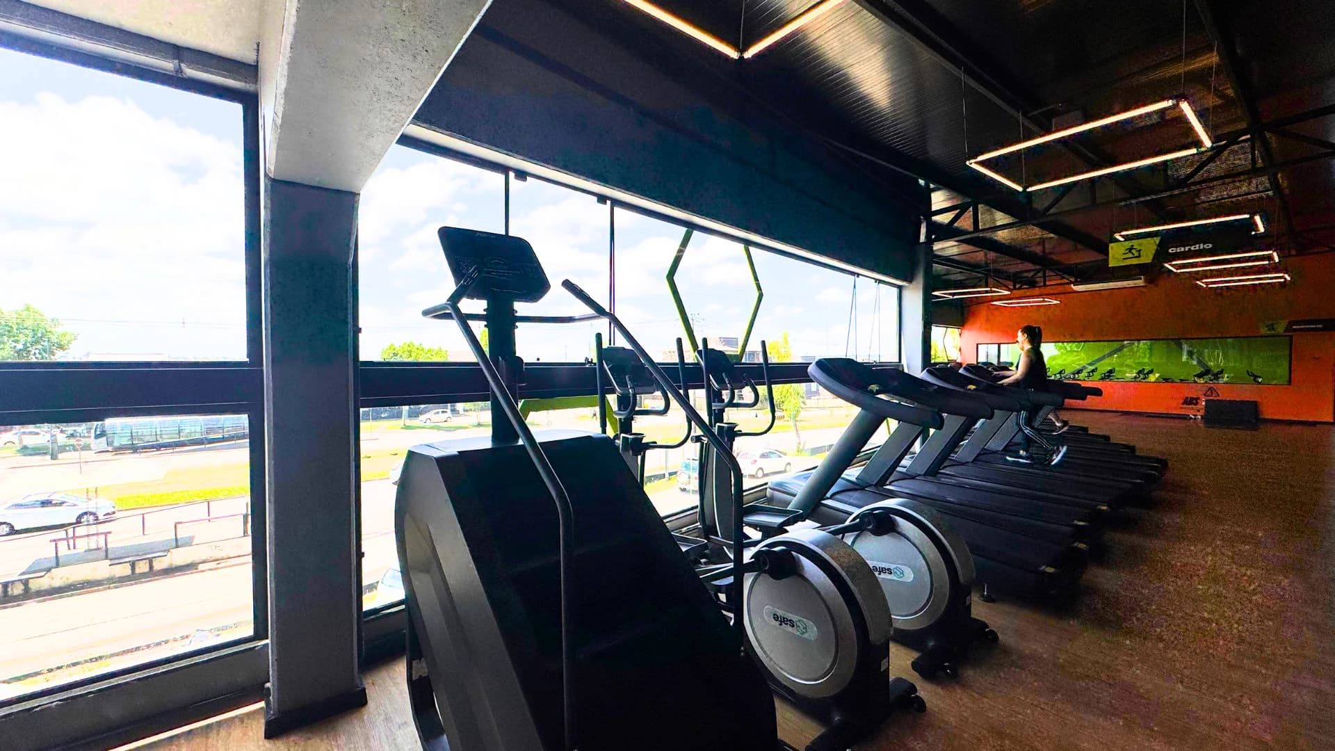 Ambiente interno da Evoque Sítio Cercado
